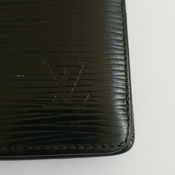Louis Vuitton Brazza Wallet Epi Black Unisex - Picture 3 of 15